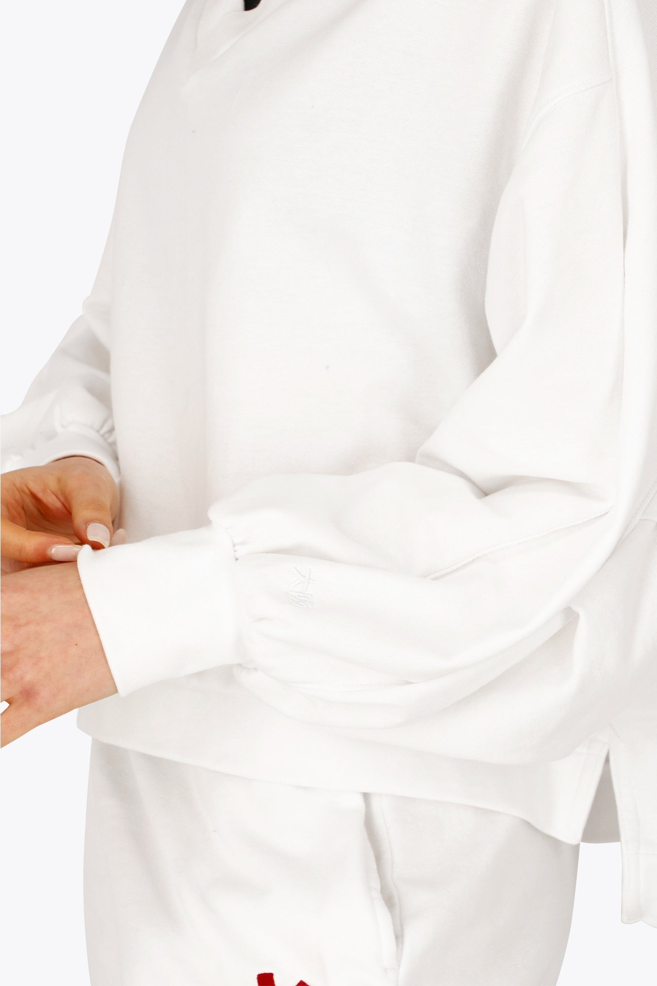 Osaka Women V Neck Cropped Sweater | White