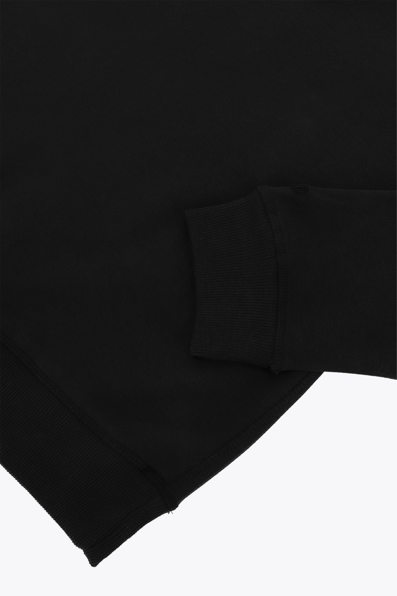 Osaka Unisex Sweater Signature | Black